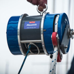 Swi-TEC-mastlift-25meter-watersportdirect