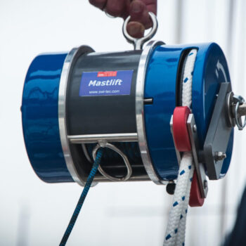 Swi-TEC-mastlift-25meter-watersportdirect